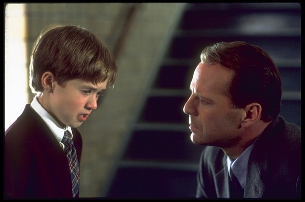 5. The Sixth Sense (1999)
